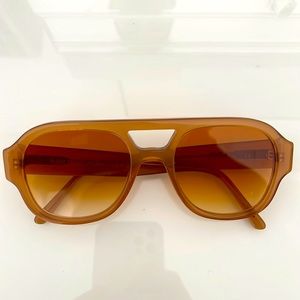 ❌sold❌Lu Goldie sunglasses